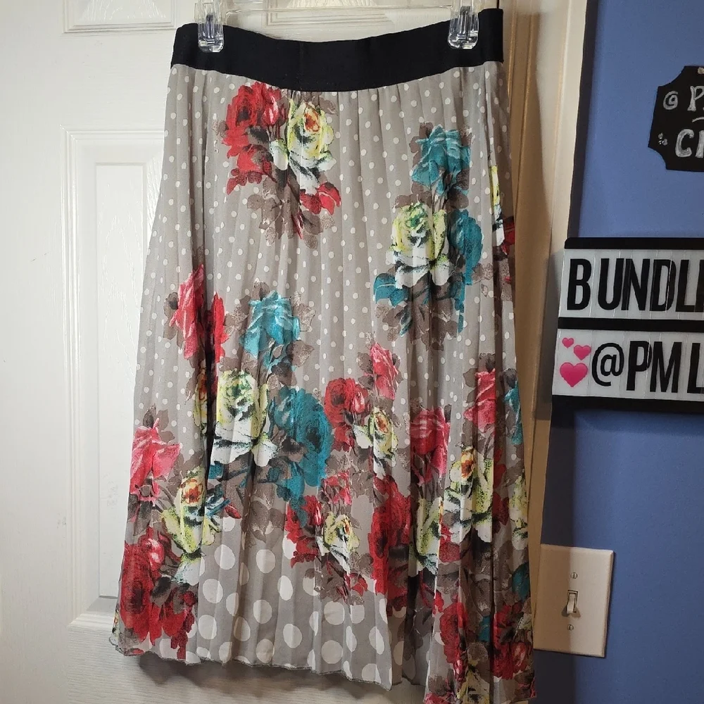 Compagnie Nouvelle Medium Floral Polka Dot Skirt Gray Black White Teal Pleated